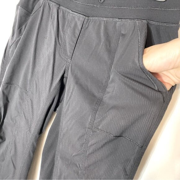 Lululemon Athletica Black Dance Studio Pants Joggers 6 - Picture 10 of 14